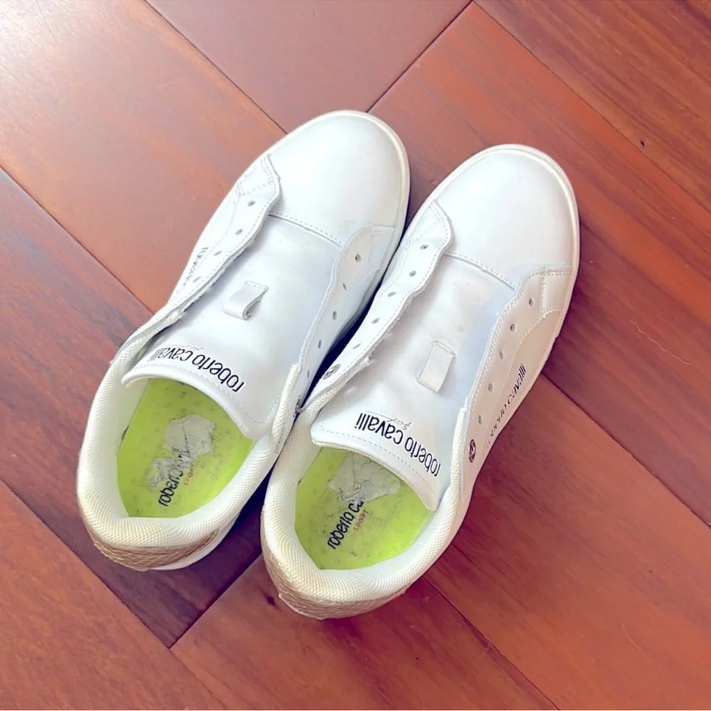 Roberto Cavalli low top white sneaker